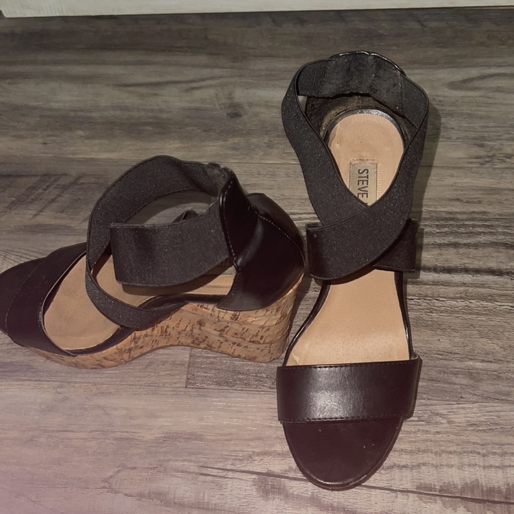 Steven Madden wedges - Picture 2 of 5
